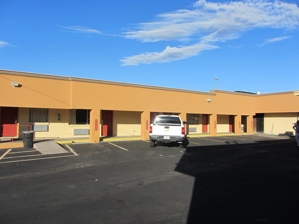 El Paso Inn Tx - Airport Exterior foto